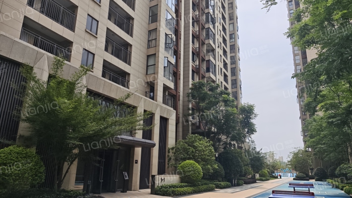 华发阳逻金茂逸墅五期外景图