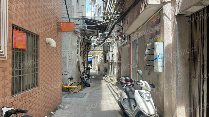 骏发大厦外景图