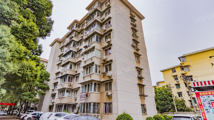 武警石牌岭小区外景图