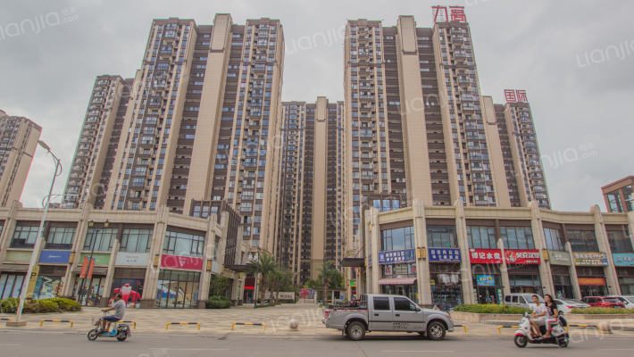 力高君御都会外景图