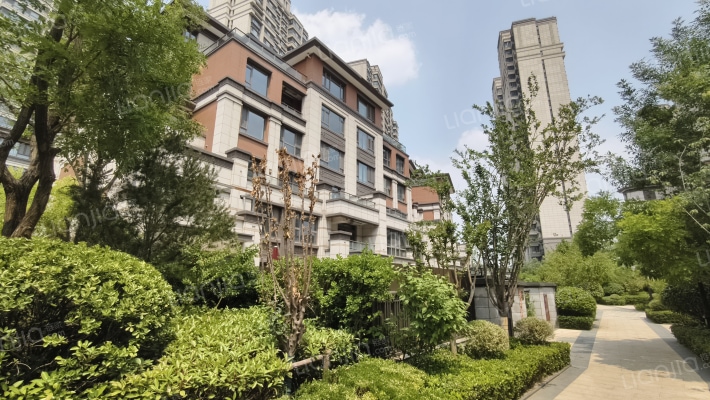 恒大悦龙花园外景图