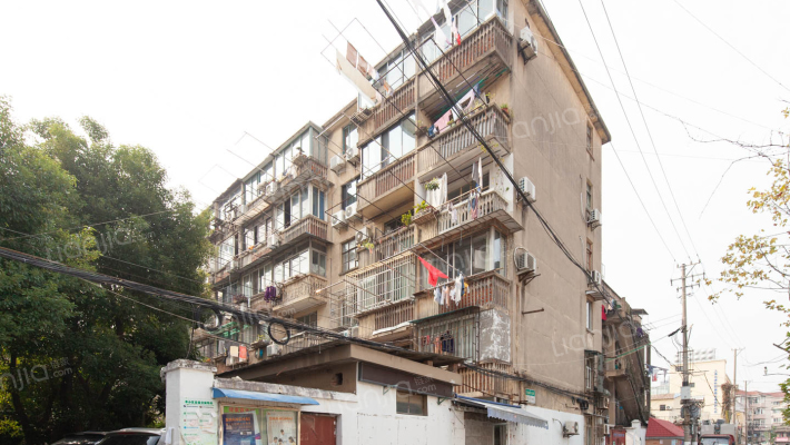 飞虹路760弄外景图