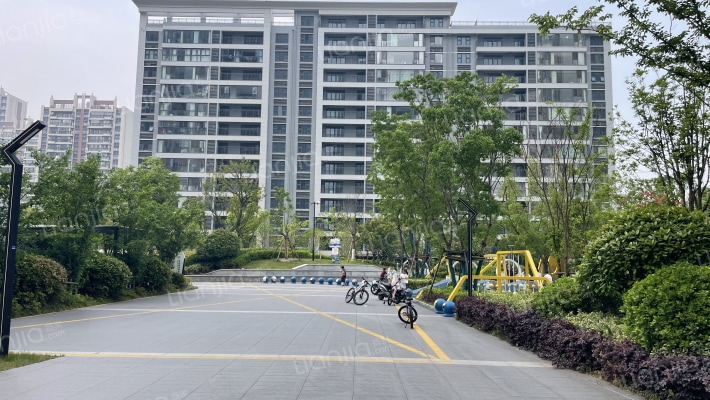 高贤云庭外景图