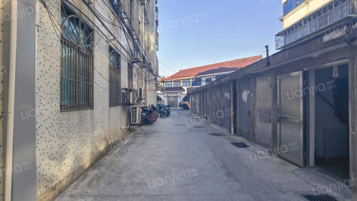 人民东路499弄外景图