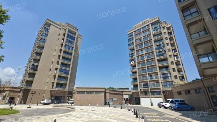 品庐东岸外景图