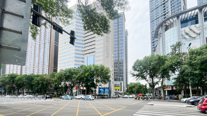 万科世贸广场外景图