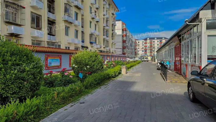 于家园二区南院外景图