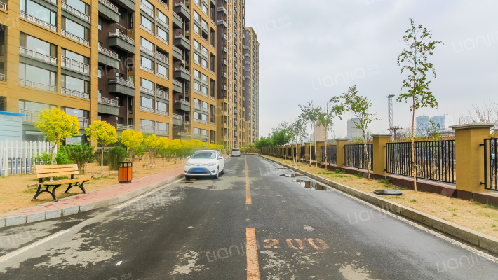 蓉桥一号C区外景图