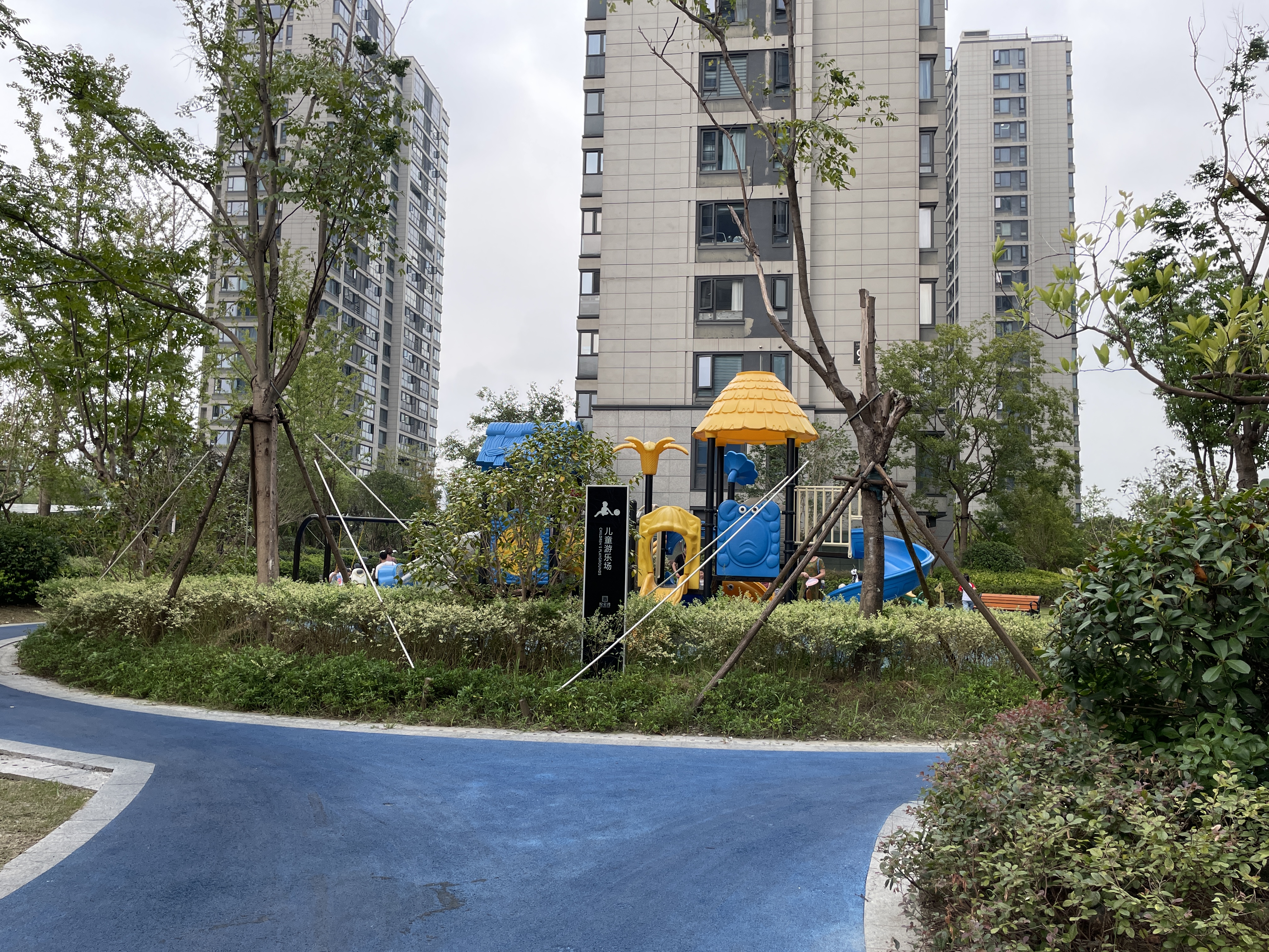 Wubao Yuerongwan Dongqu compound photo 3
