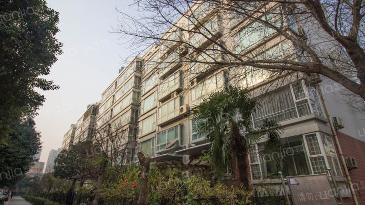 兴华南街168号院外景图