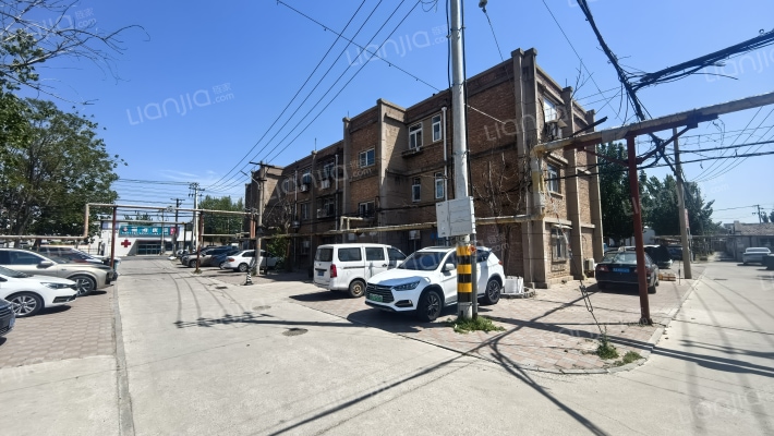 信号厂中外景图