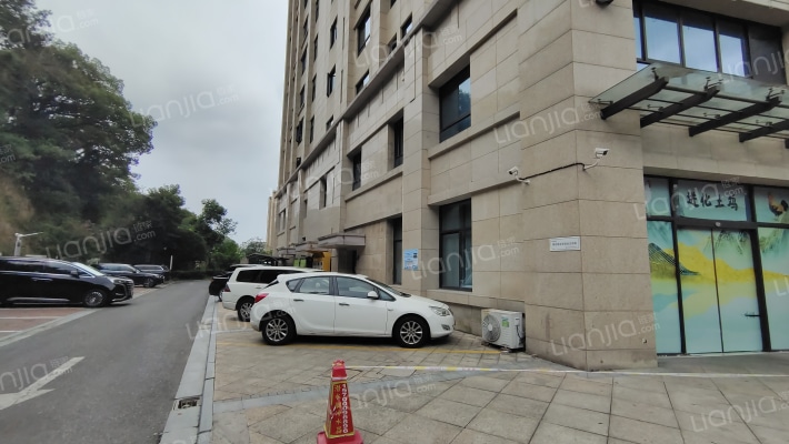 耀圣银座外景图