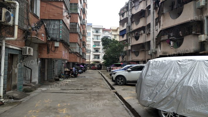 花溪小区外景图