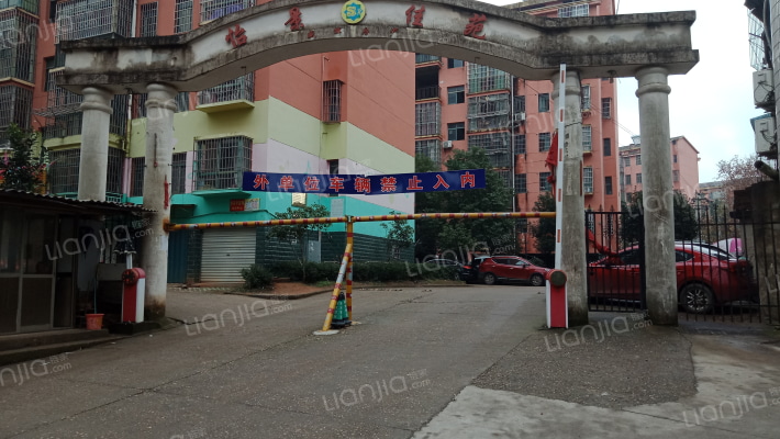 怡景佳苑外景图