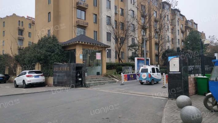 中凯景湖豪庭外景图