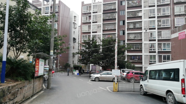 和祥小区外景图