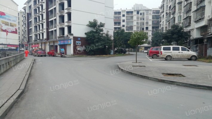 梦想家园外景图