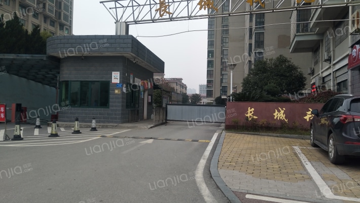 长城戎苑外景图