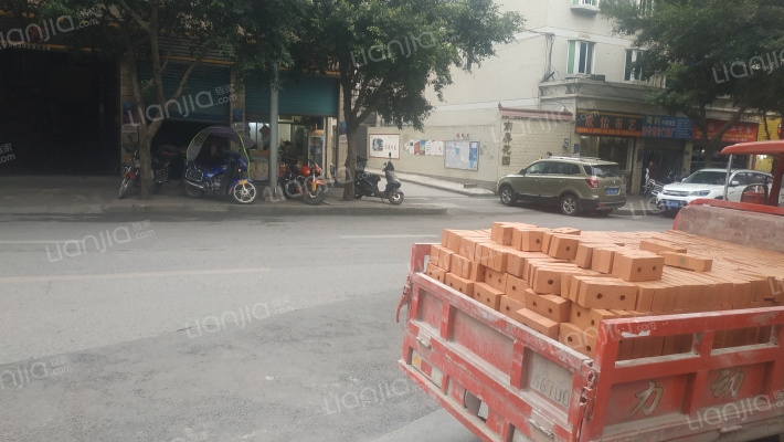 南屏花园外景图