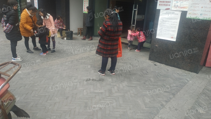 鸿寓大厦外景图