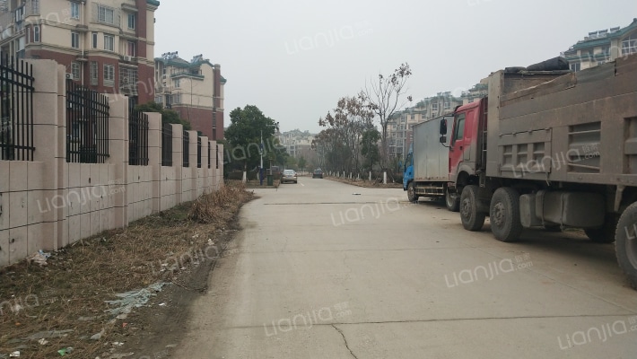 岠嶂华庭外景图