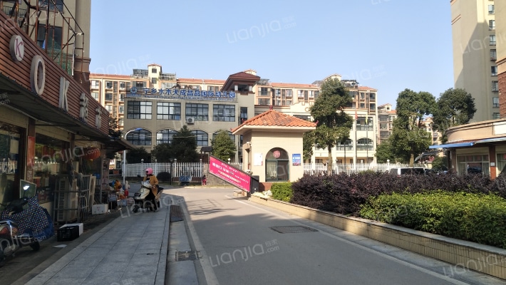 水木天成尚座外景图