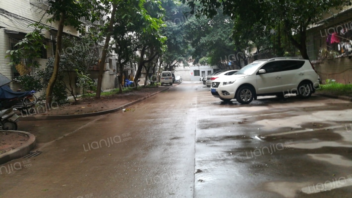 渝荣小区外景图