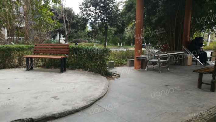 绿森名都外景图