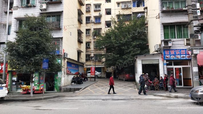 流水社区第一移民小区外景图