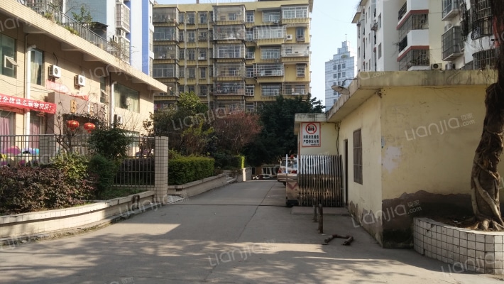 花样年华外景图