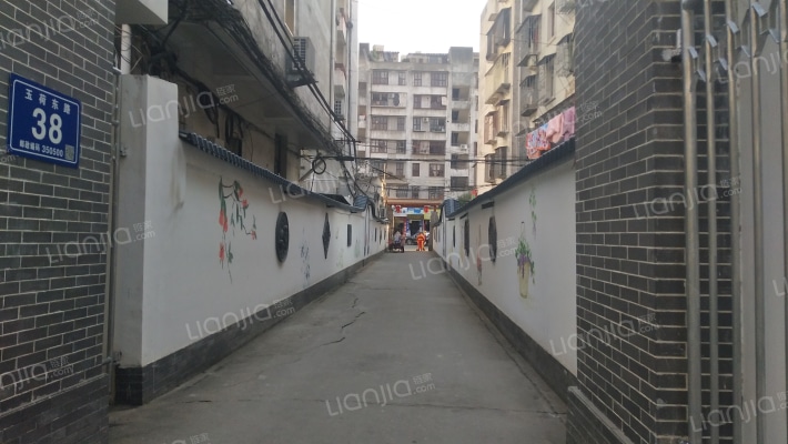 机关新村外景图