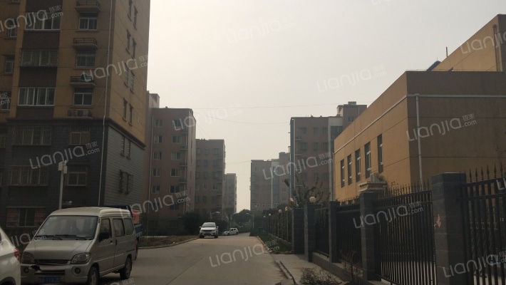 西城花园外景图