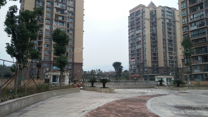 明月景苑外景图