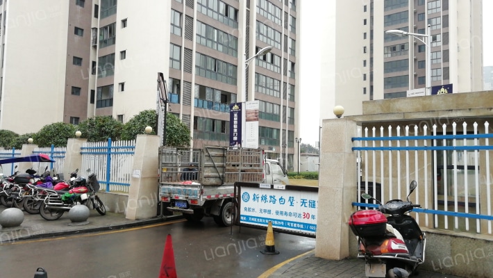 赛亚滨江花园外景图