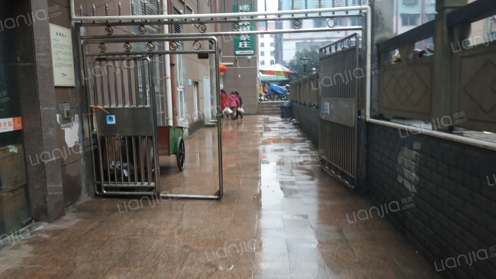 怡然迷你公馆外景图