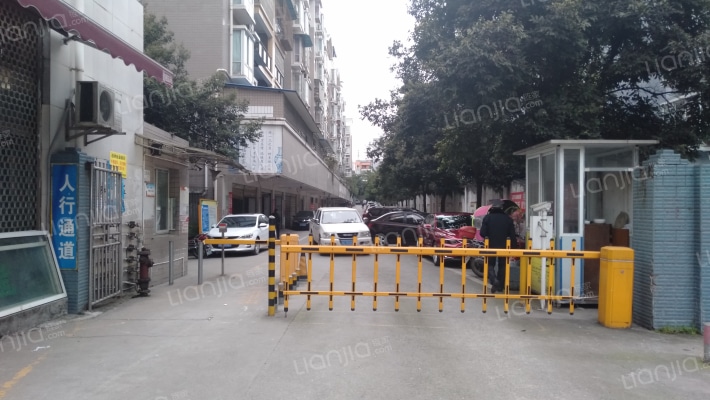 龙洲锦绣花园外景图