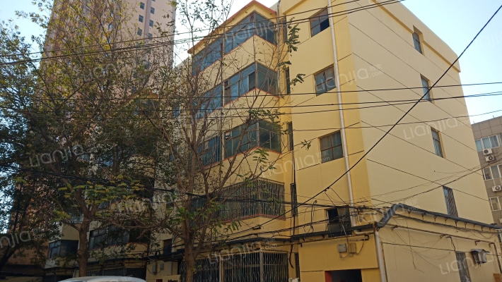 新安路18号院外景图