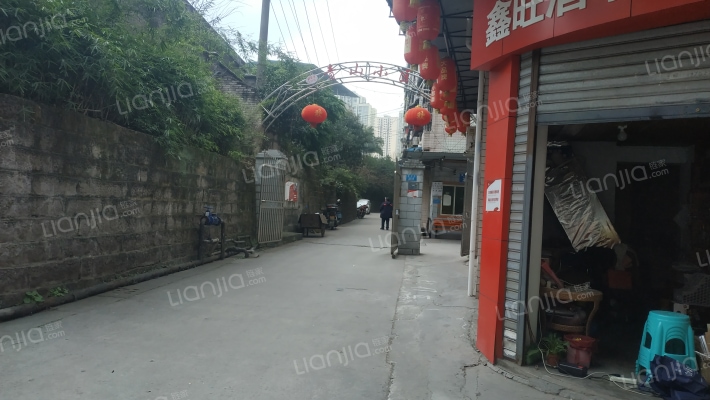 青山小区外景图