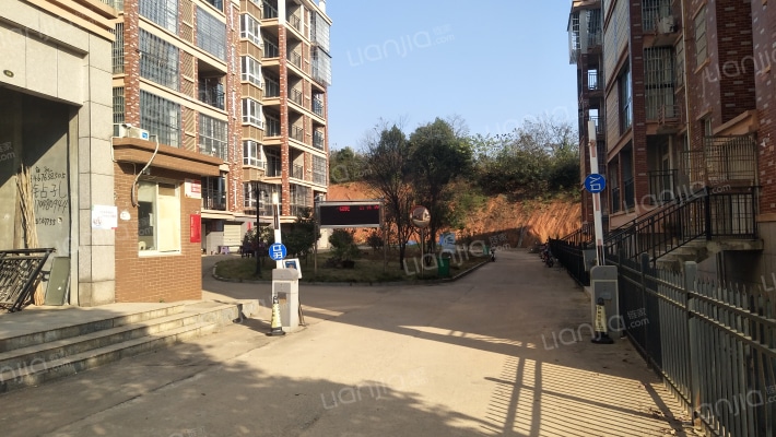 润和家园外景图