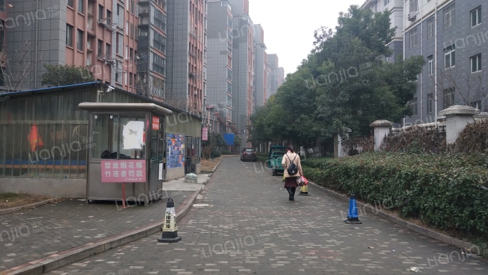 新巢国际外景图