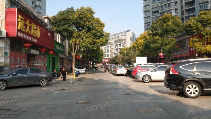 城市之光外景图