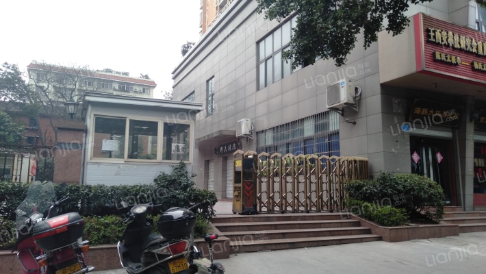 圣地豪庭外景图