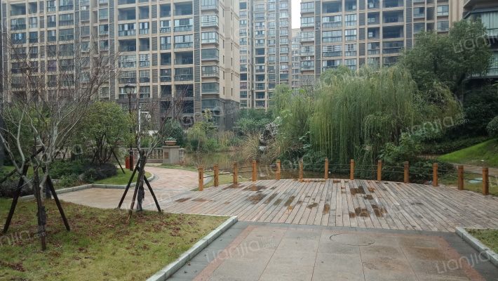 凯旋广场外景图