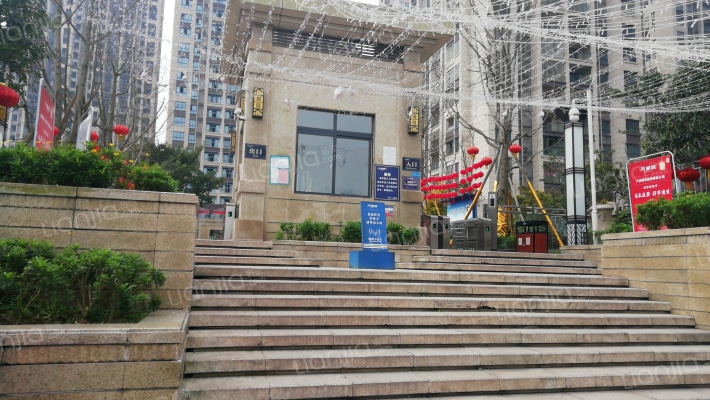 和玉天籁城外景图