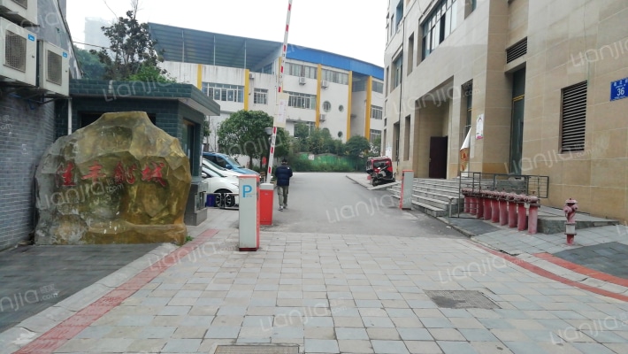 佳丰鈊城外景图