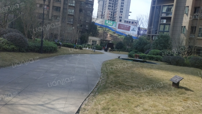 恒安世纪花城外景图