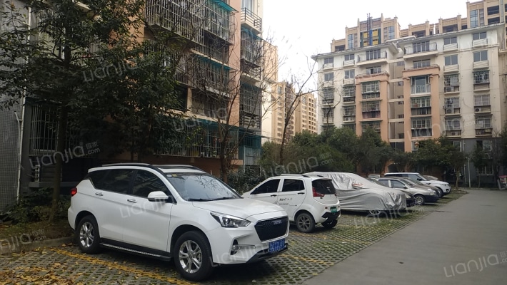 崇州市长城花苑外景图