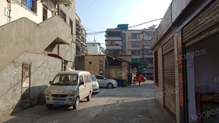 外南商住楼外景图