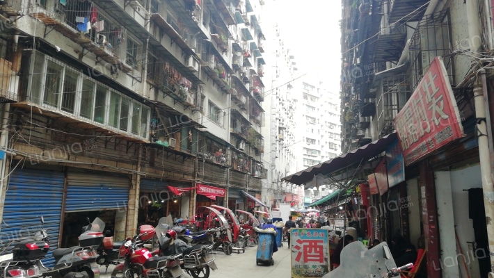 清华公寓外景图