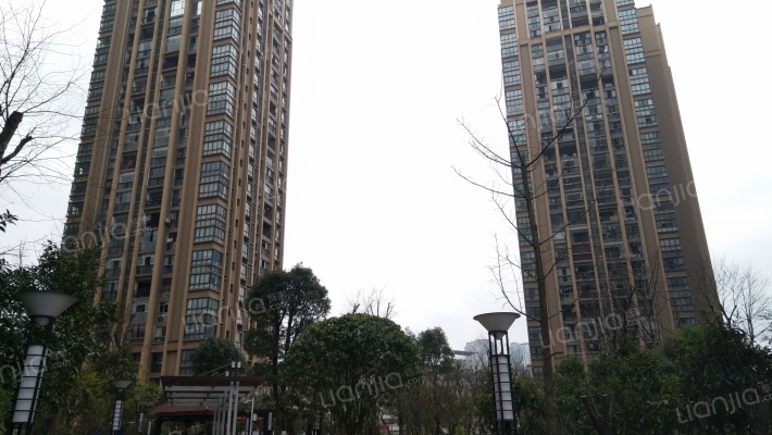 黔江区城东街道伴山国际小区外景图